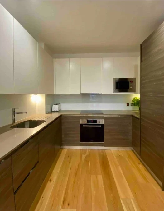 Flat Balfour Road in Greater London