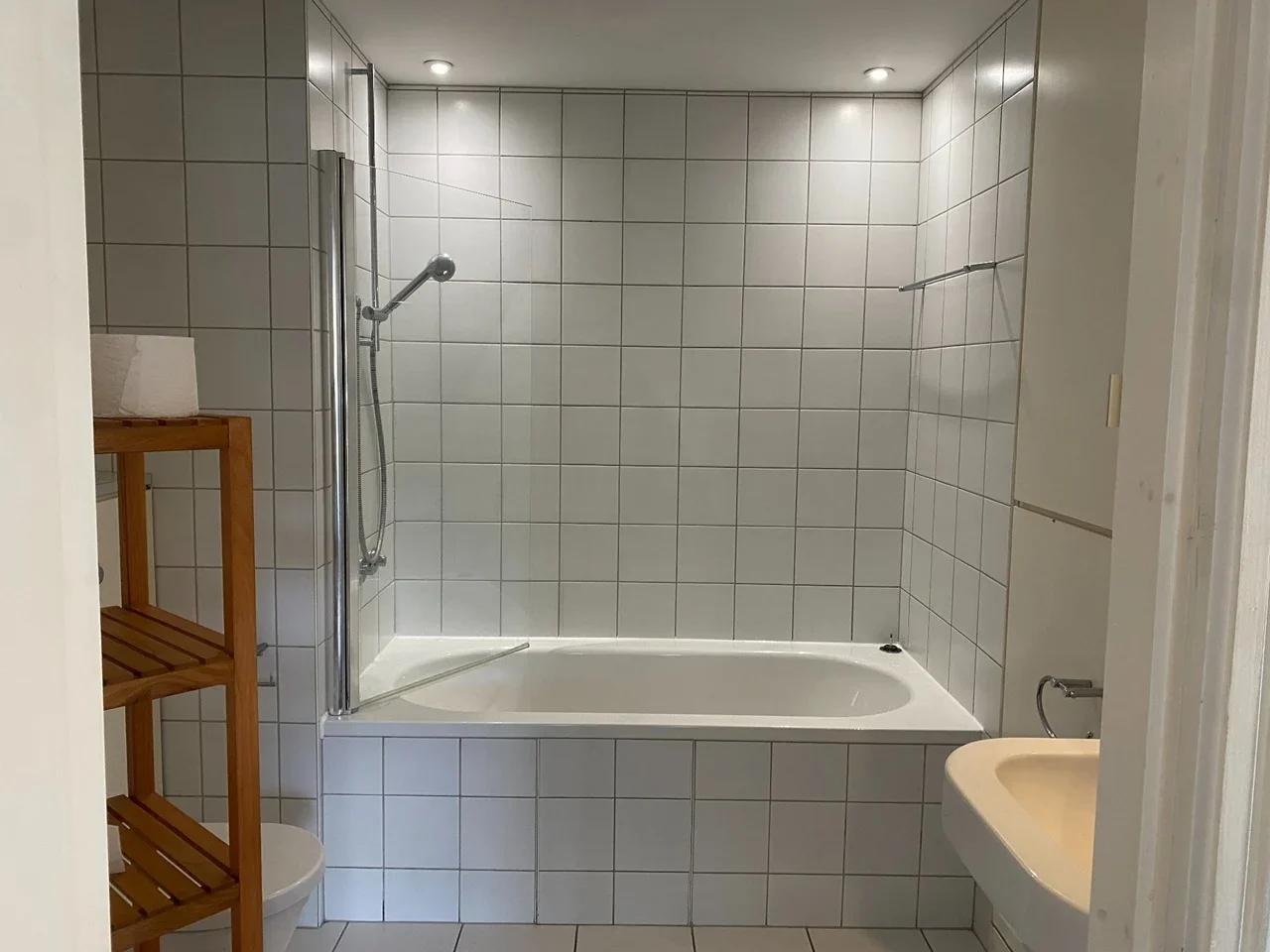 Flat Lansdowne Lane in Greater London