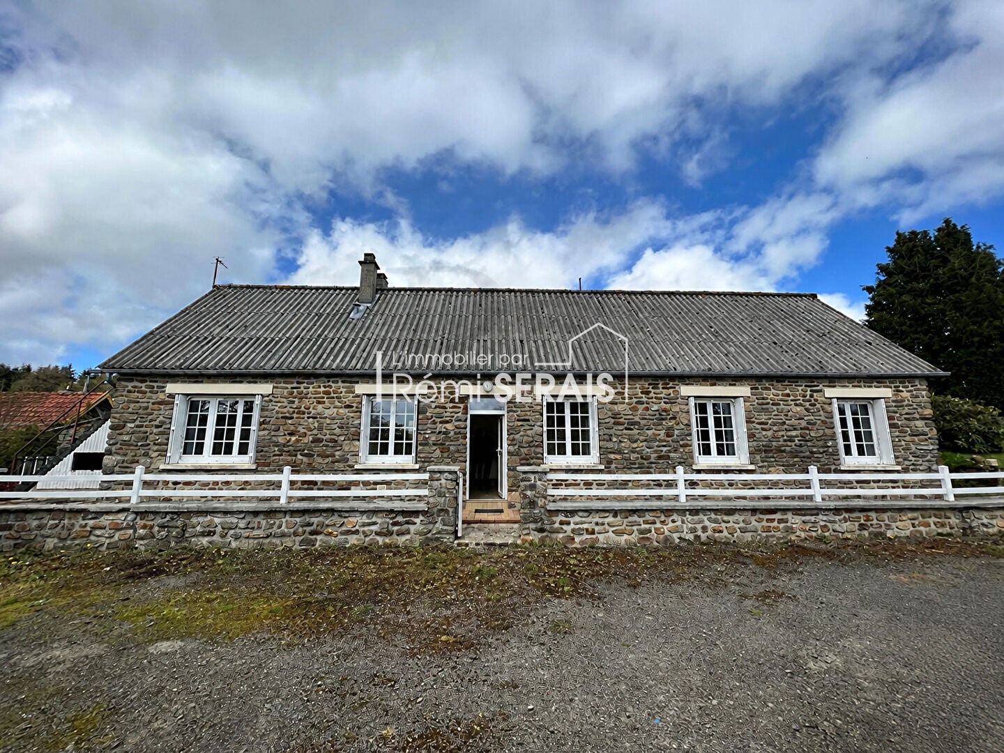 Maison Route de Lenault à Les Monts d'Aunay