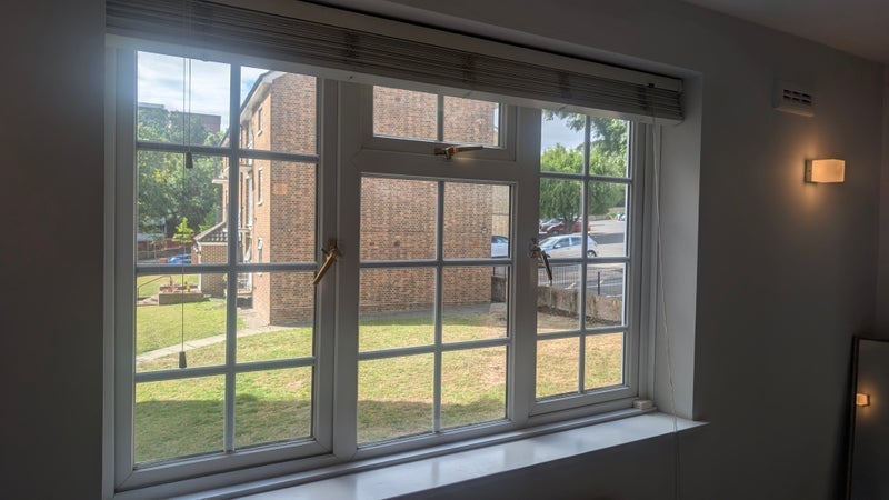 Room Southfields Court in Greater London