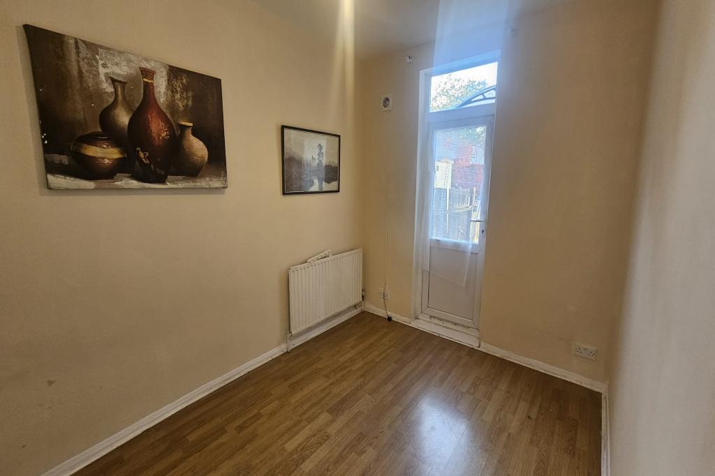 House Ilford Lane in Greater London