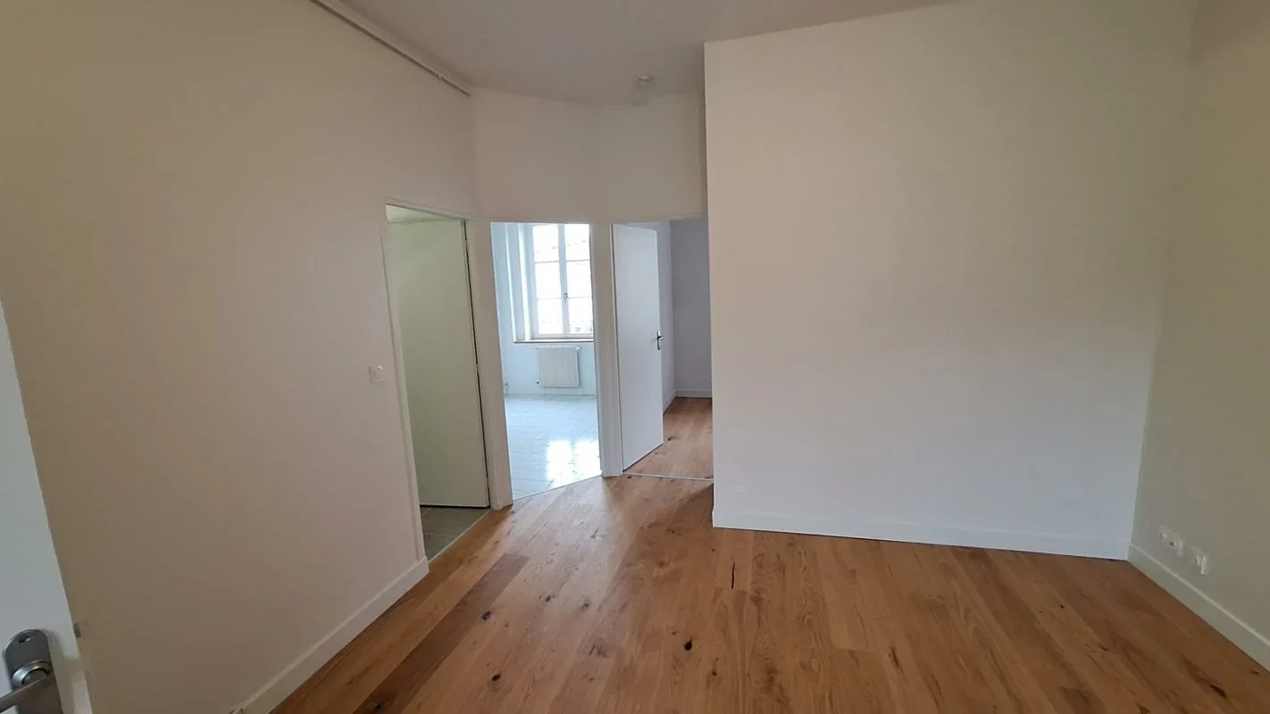 Flat Grande Rue in Oullins-Pierre-Bénite