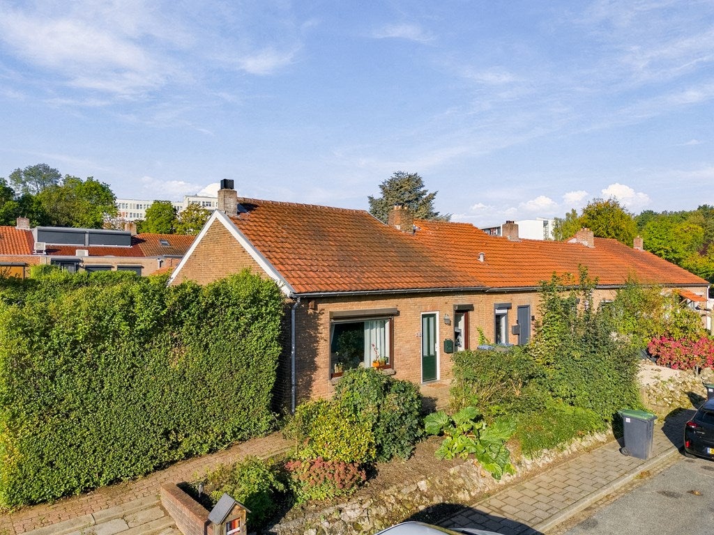 Huis Leeuwerikstraat 33 in Hoensbroek