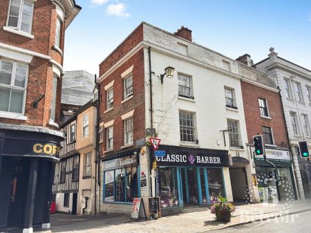 Flat Castle Street in Shrewsbury