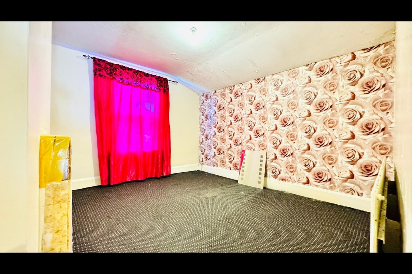 House De Vere Gardens in Greater London