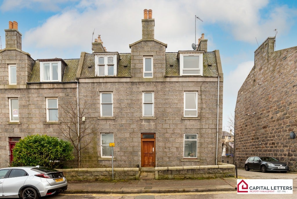 Flat Merkland Road East in Aberdeen City