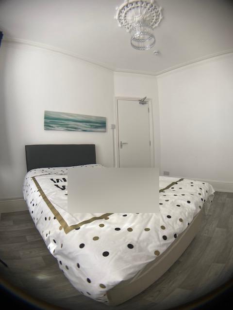 Room Argyle Street in Reading
