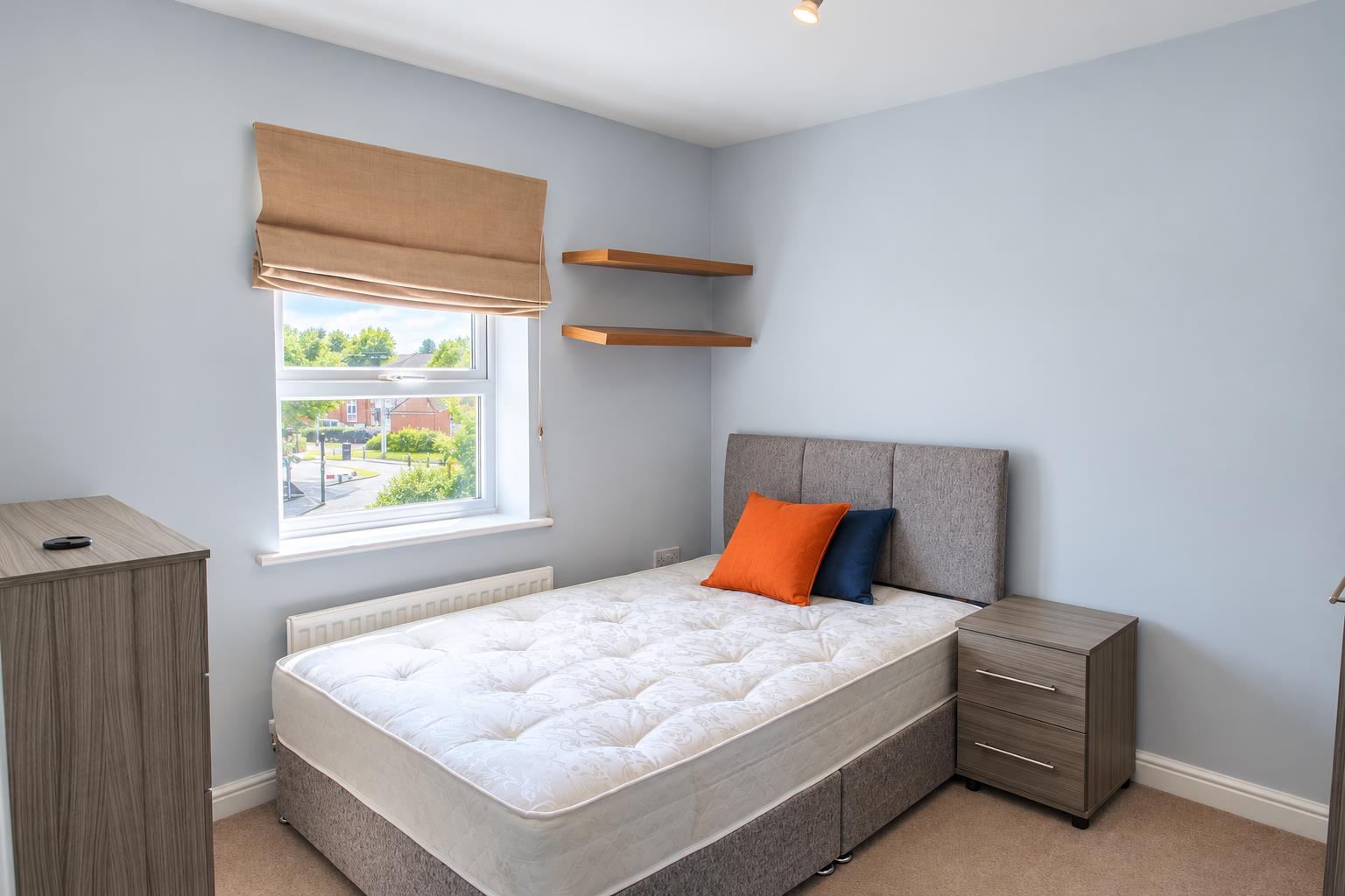 Room Circus Square in Colchester