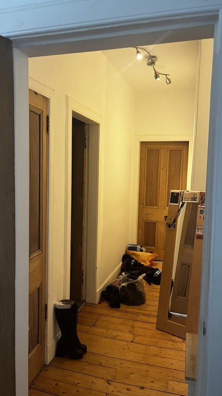 Room Wheatfield Road in City of Edinburgh