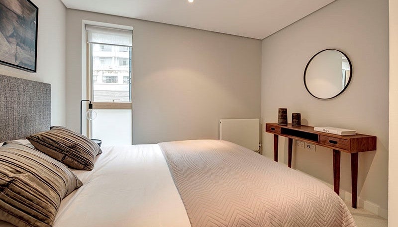 Flat Merchant Square in City of Westminster