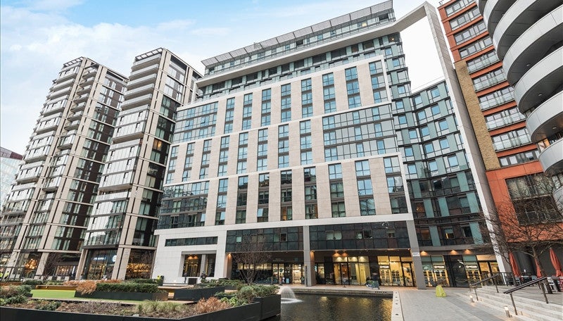 Flat Merchant Square in City of Westminster