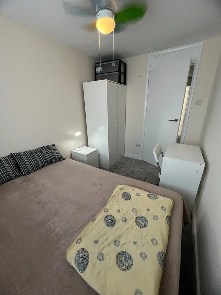 Room Copperfield in Epping Forest