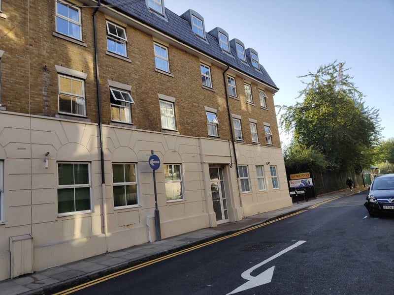 Room Ensign Street in Greater London
