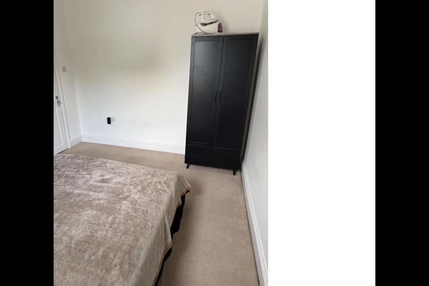 Room Stroud Road in Greater London