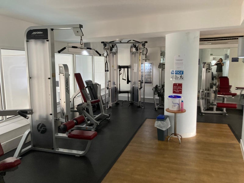 Room Cyclops Mews in Greater London