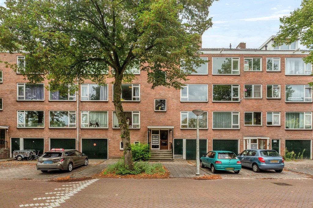 Appartement Zuid-Hollandstraat 128 2 in Amsterdam