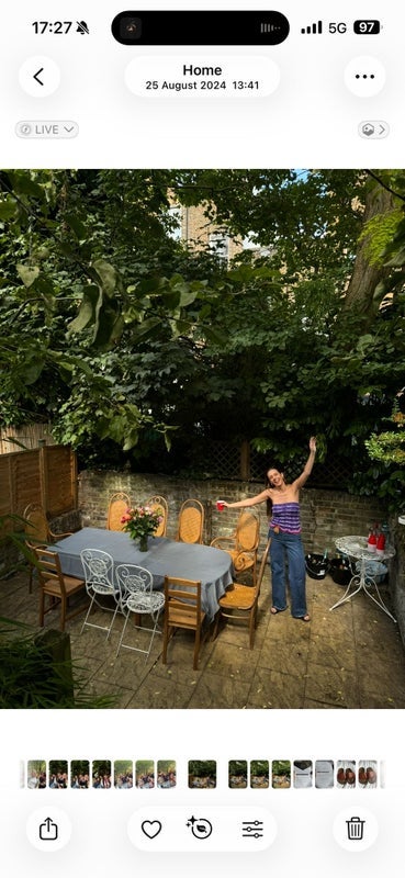 Room Elmore Street in Greater London