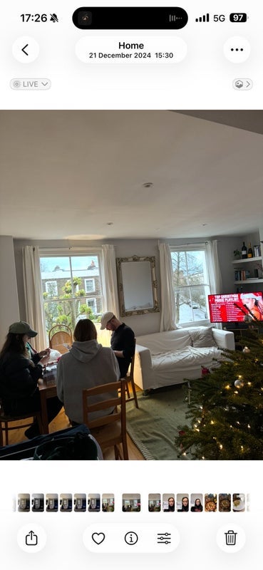 Room Elmore Street in Greater London