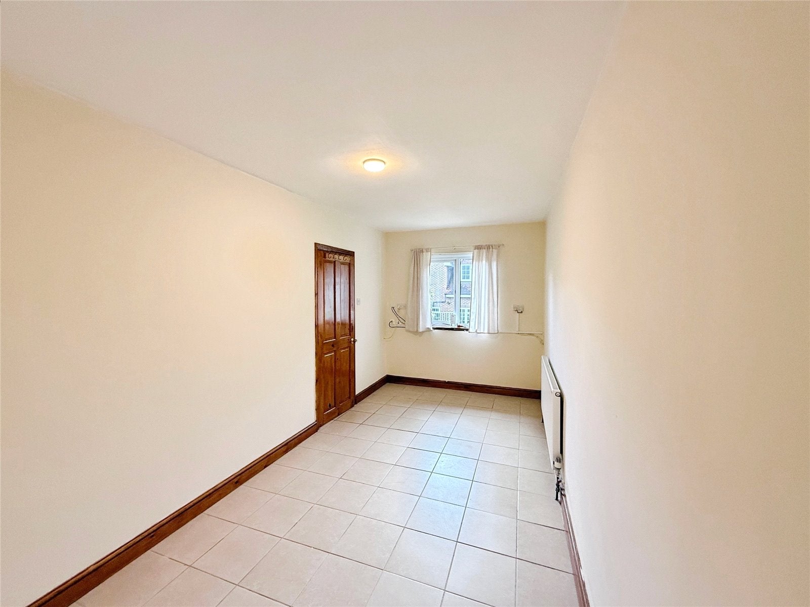 House Hart Dene Court in Surrey Heath