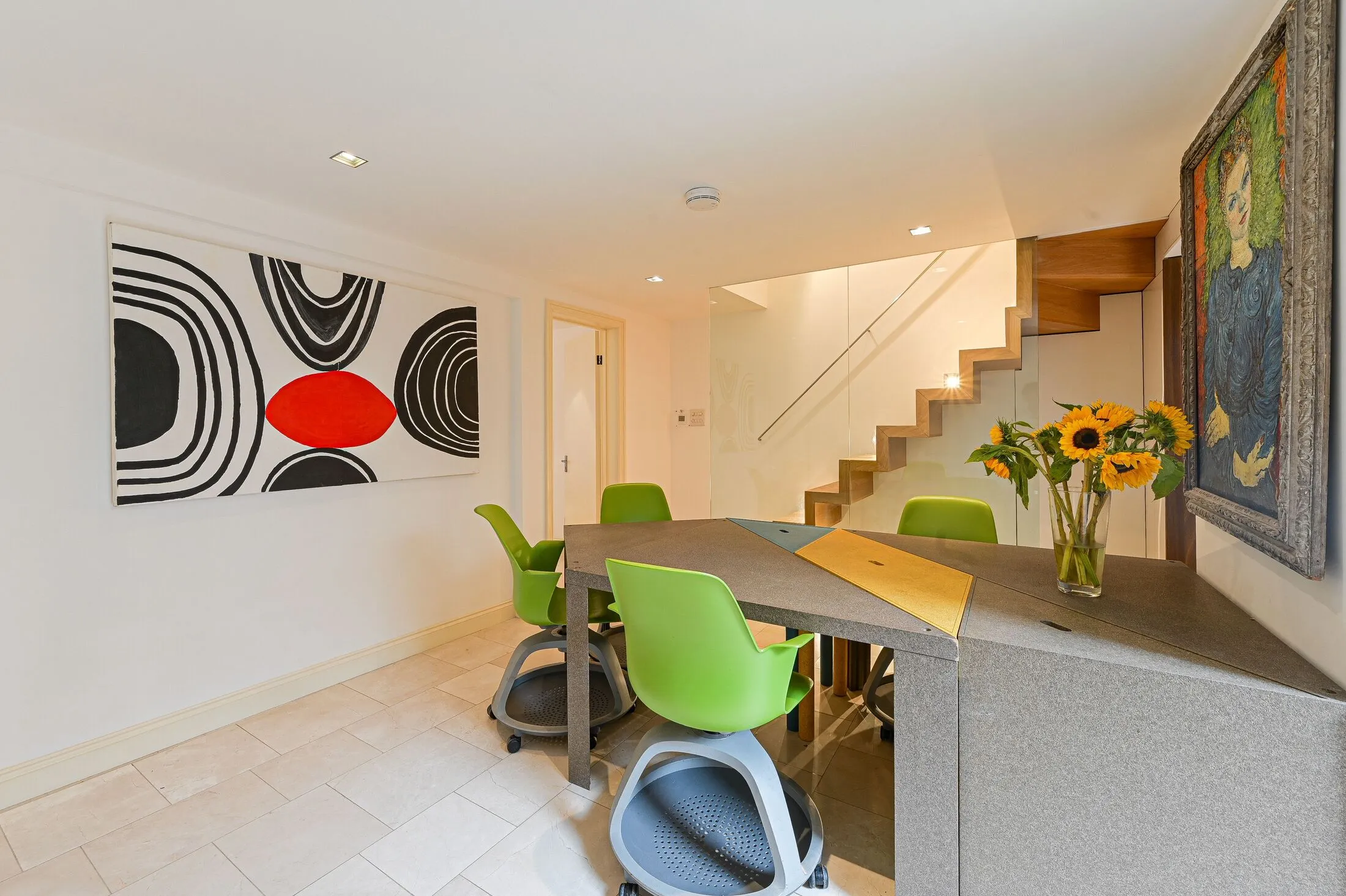 House Pelham Street in Greater London