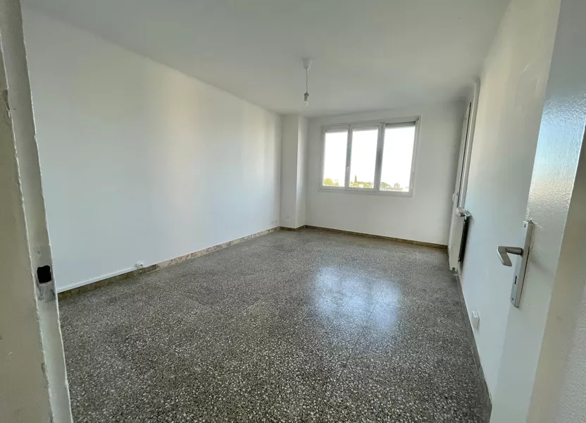 Flat Avenue Yvonne Vittone in Nice