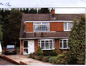 Room Round Wood Close in Cardiff