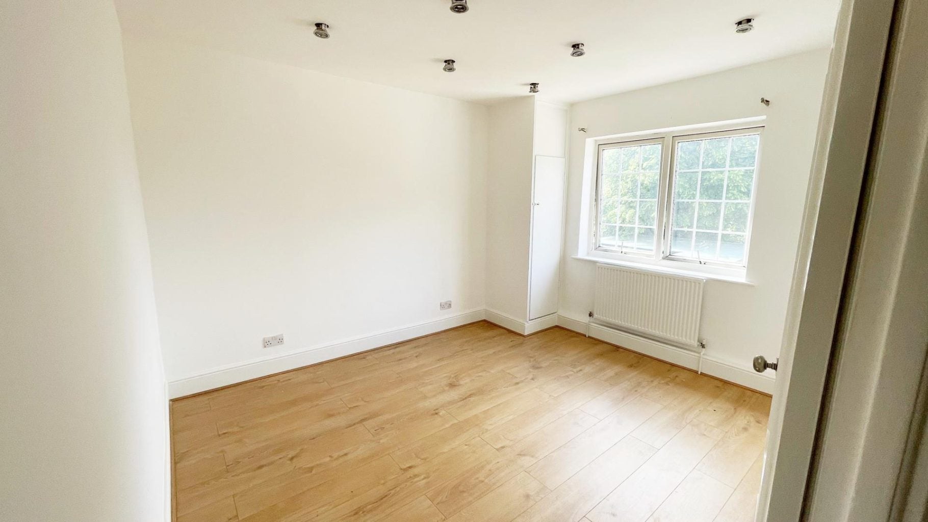 House Catherine Road in Greater London