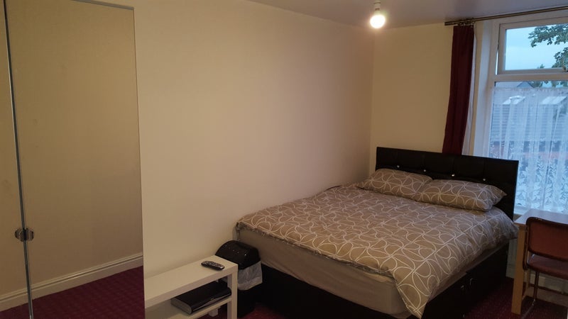 Room Lee Street in Chadderton