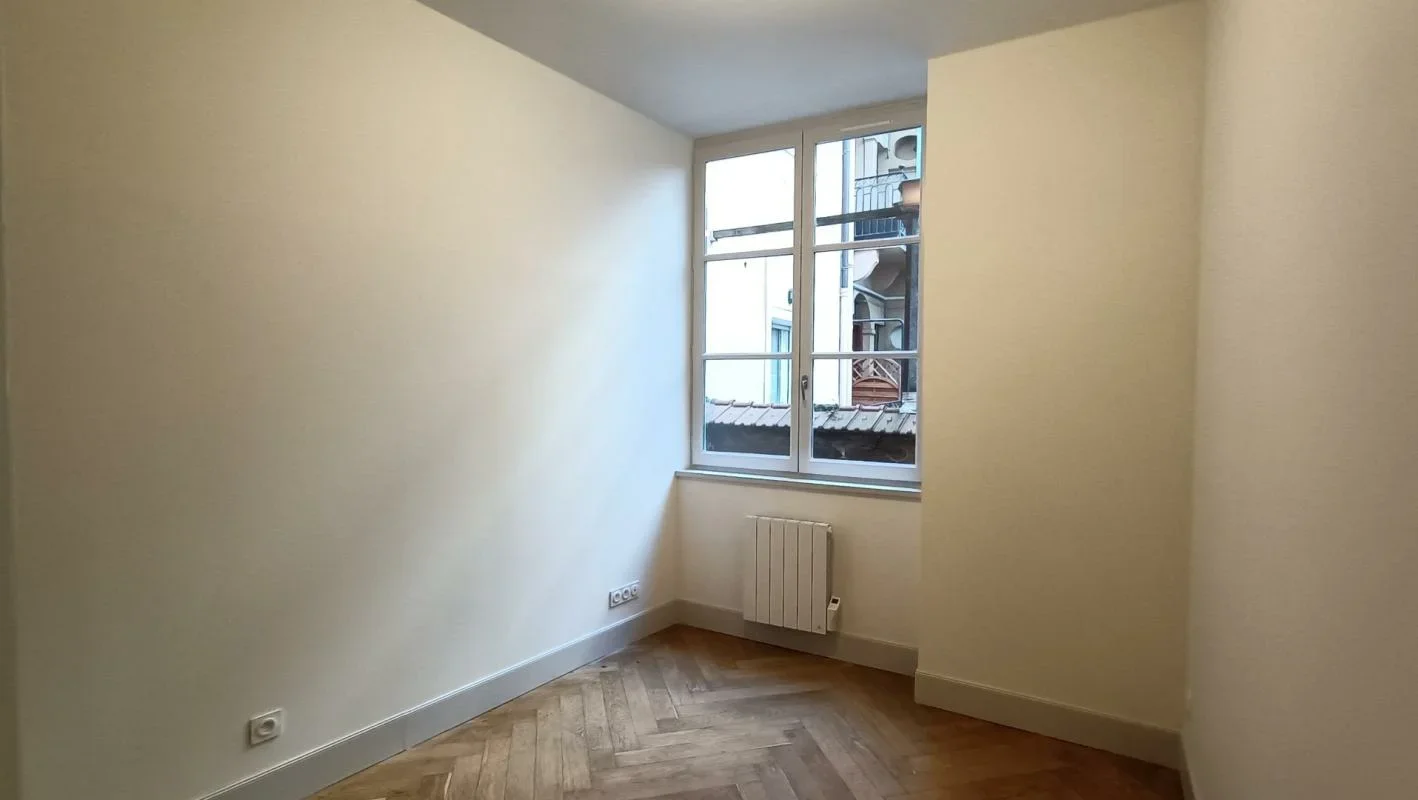 Flat Rue du Palais Grillet in Lyon
