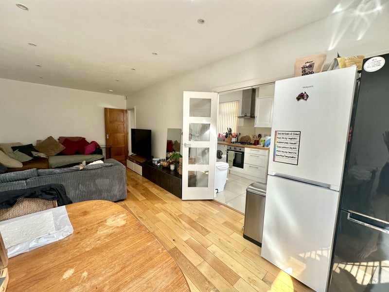 Room Kidbrooke Park Road in Greater London