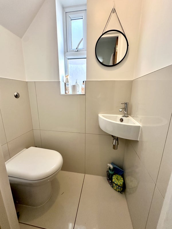 Room Kidbrooke Park Road in Greater London