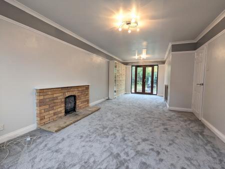 House Quantock Close in Barton Seagrave