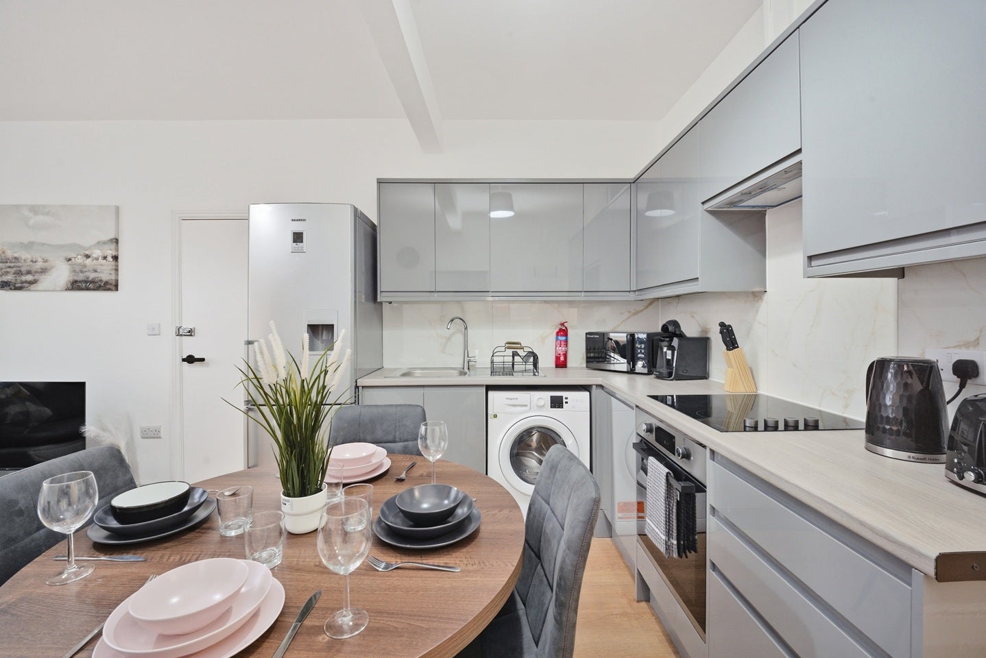 Flat Dames Road in Greater London