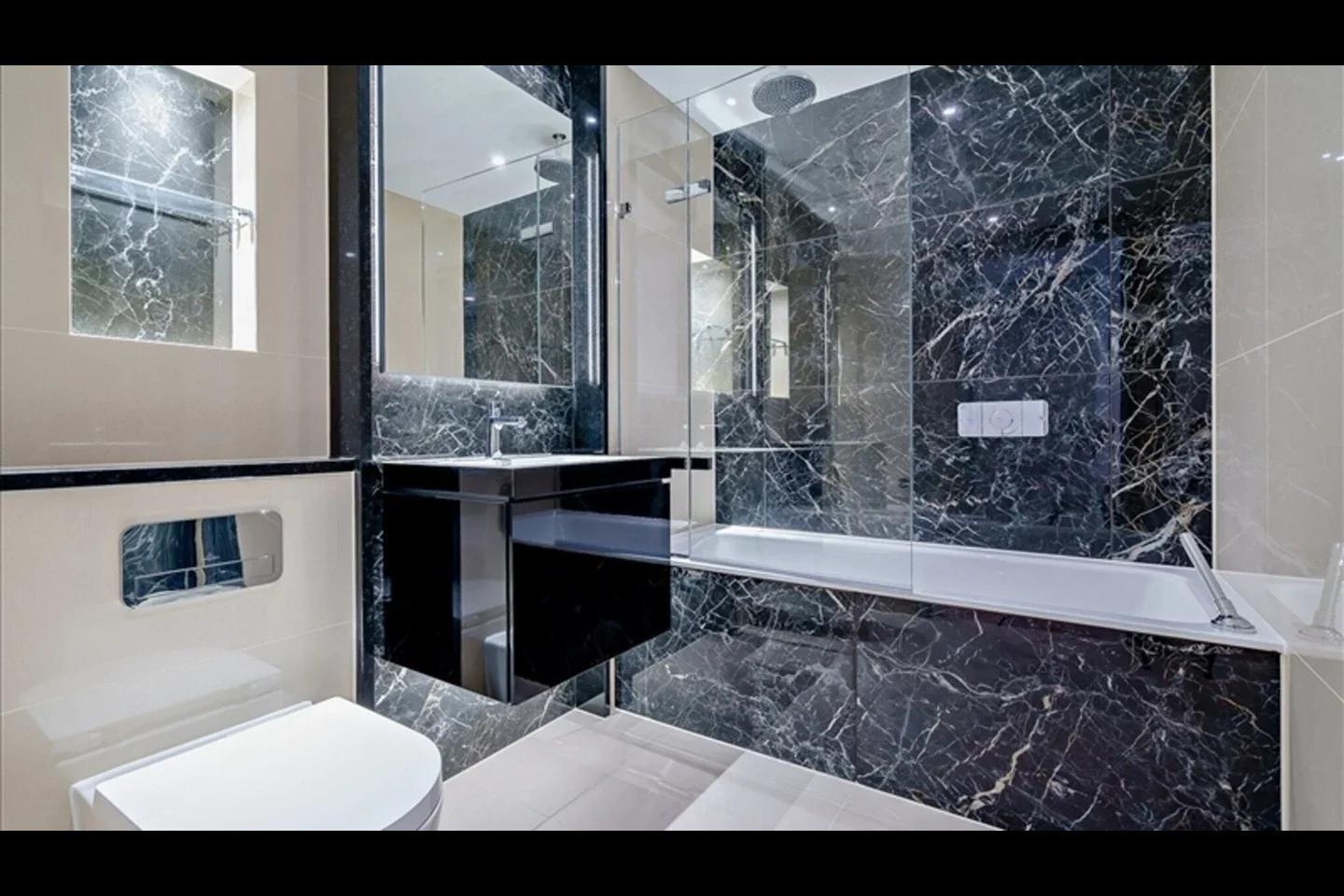 Flat Edgware Road in City of Westminster