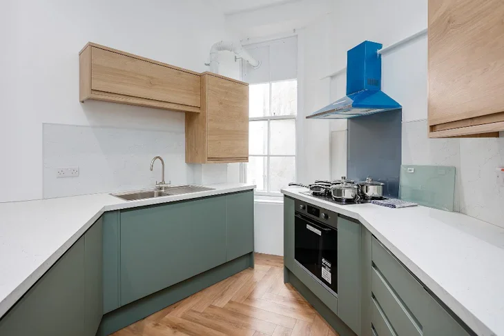 Flat Manor Place in City of Edinburgh