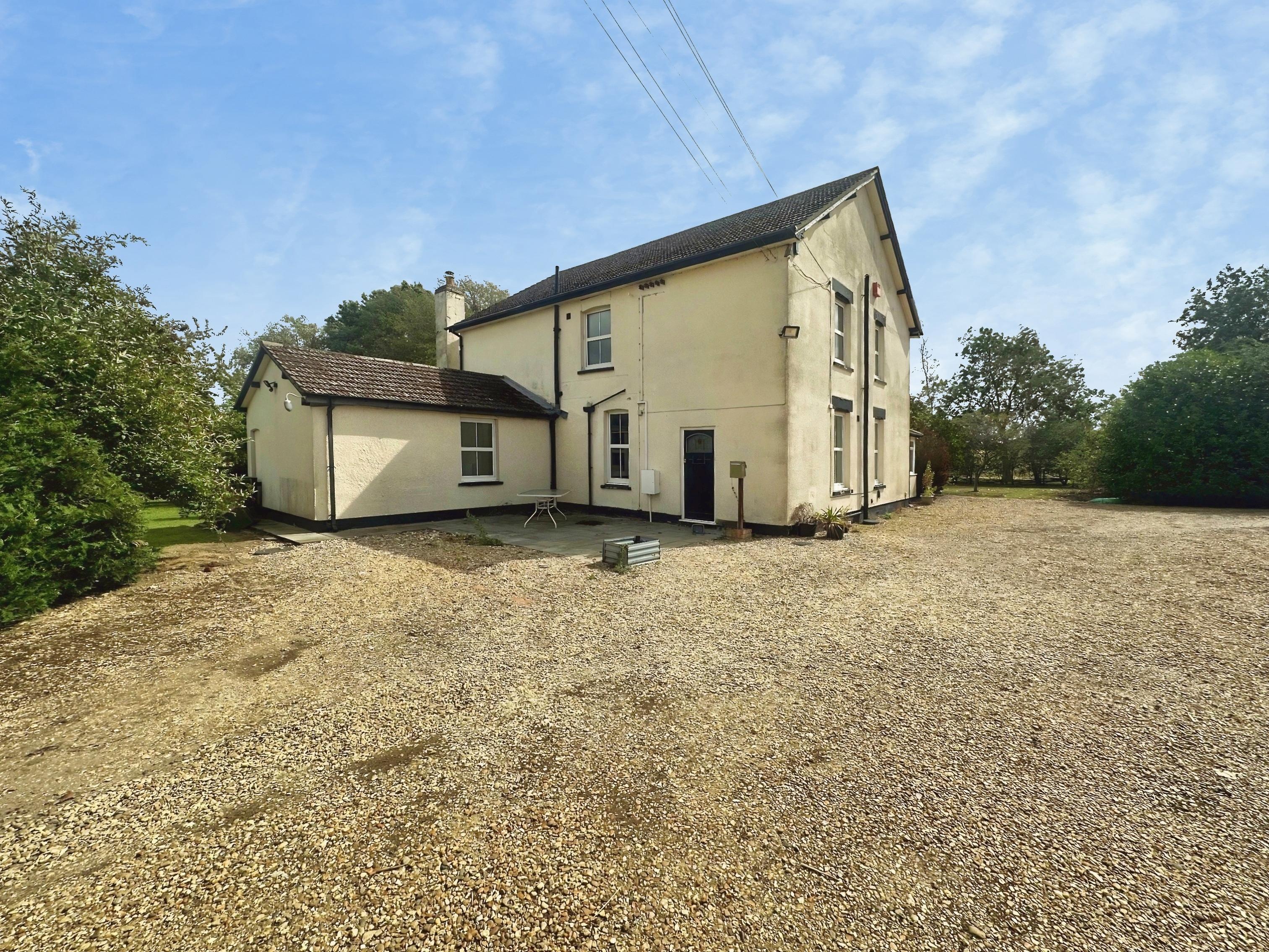 House Rogues Lane in South Cambridgeshire