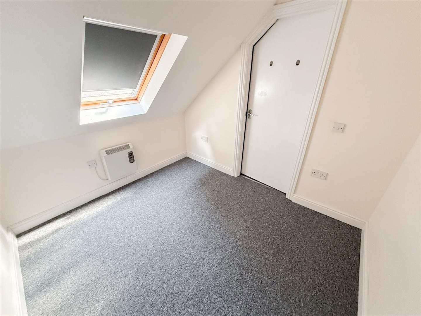 Flat New Town in Wealden