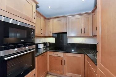 Flat Bourne Street in City of Westminster