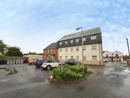 Flat High Street in South Kesteven