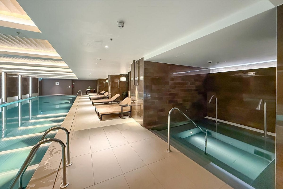 Flat Newcastle Place in City of Westminster