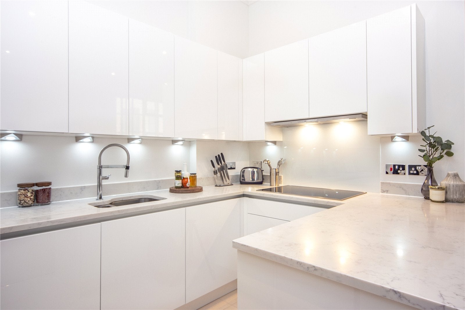 Flat Rainville Road in Greater London