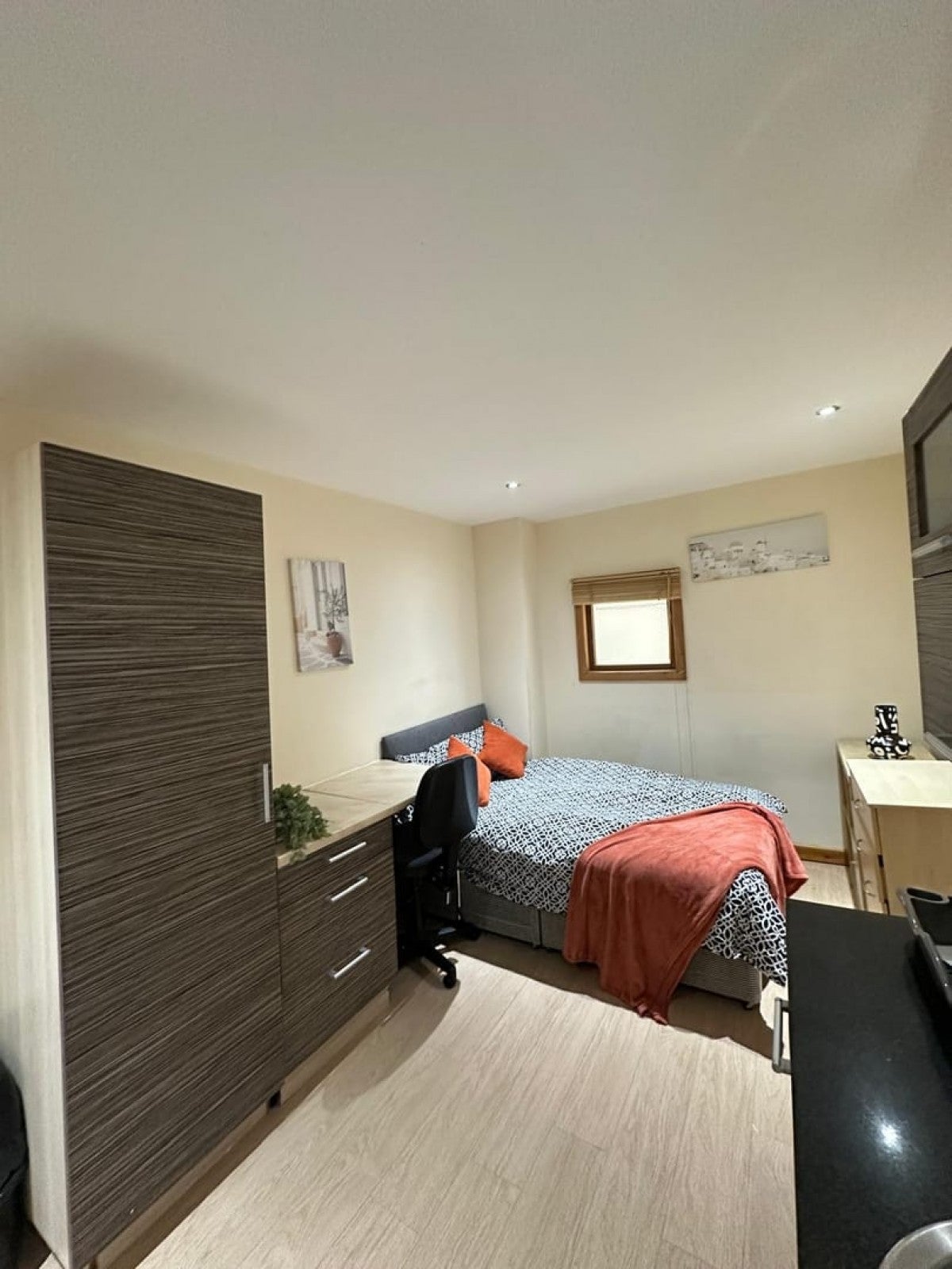Flat Fawcett Street in Sunderland
