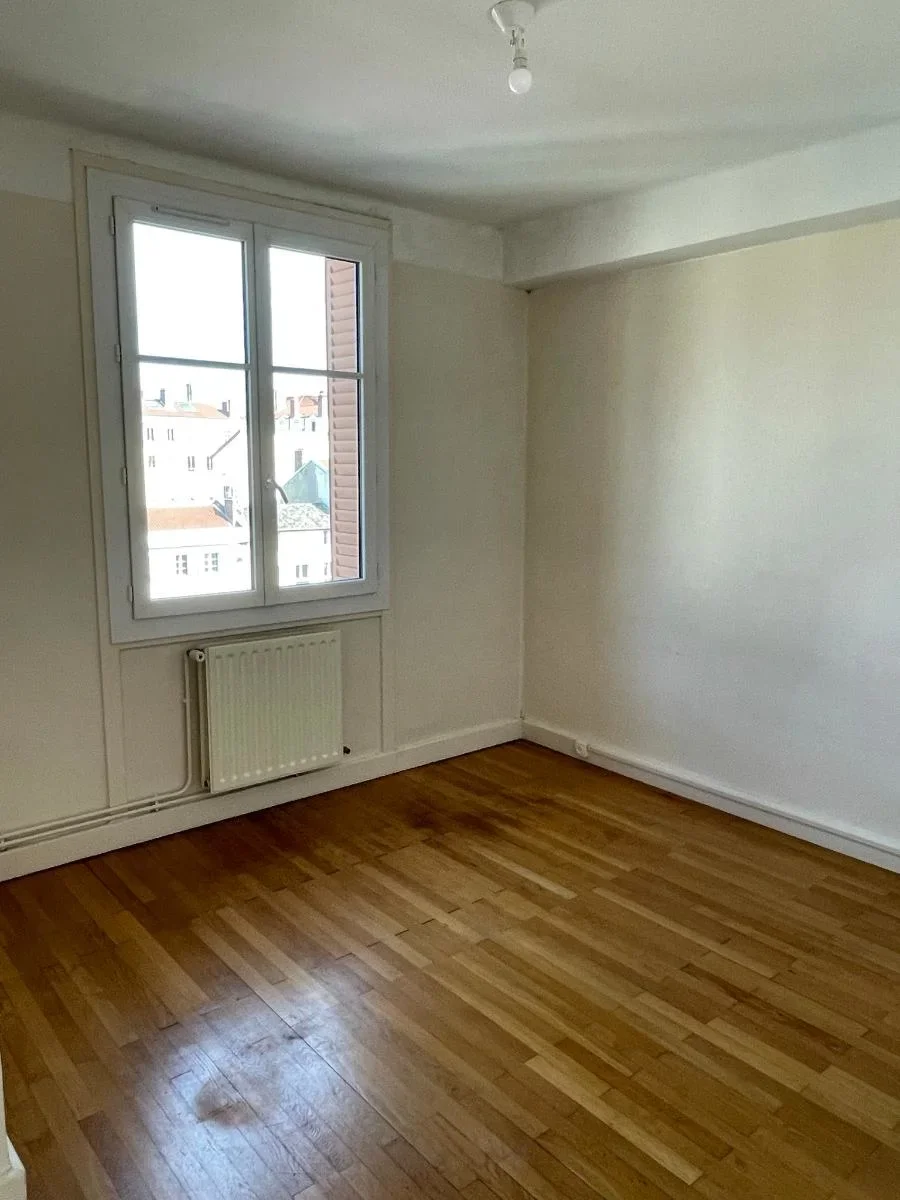 Flat Rue Salomon Reinach in Lyon