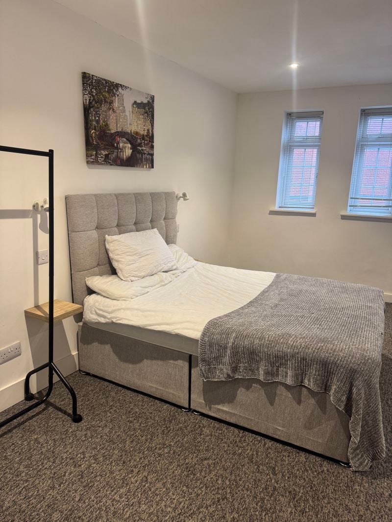 Room Farrier Street in Worcester