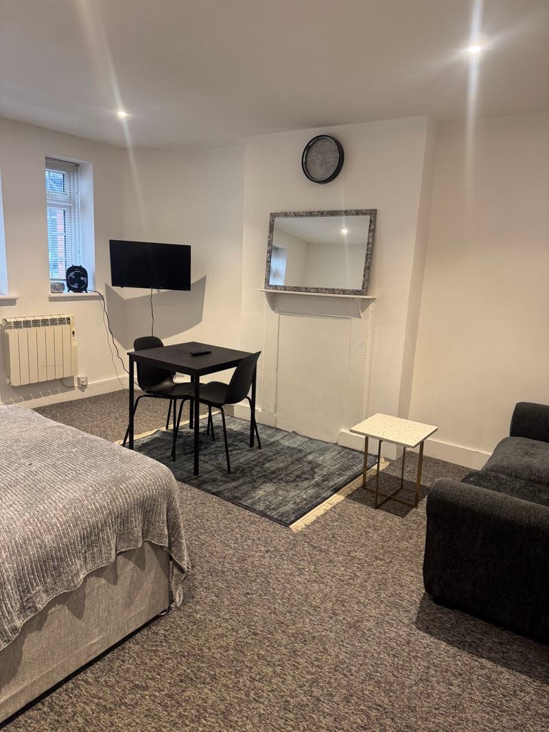 Room Farrier Street in Worcester