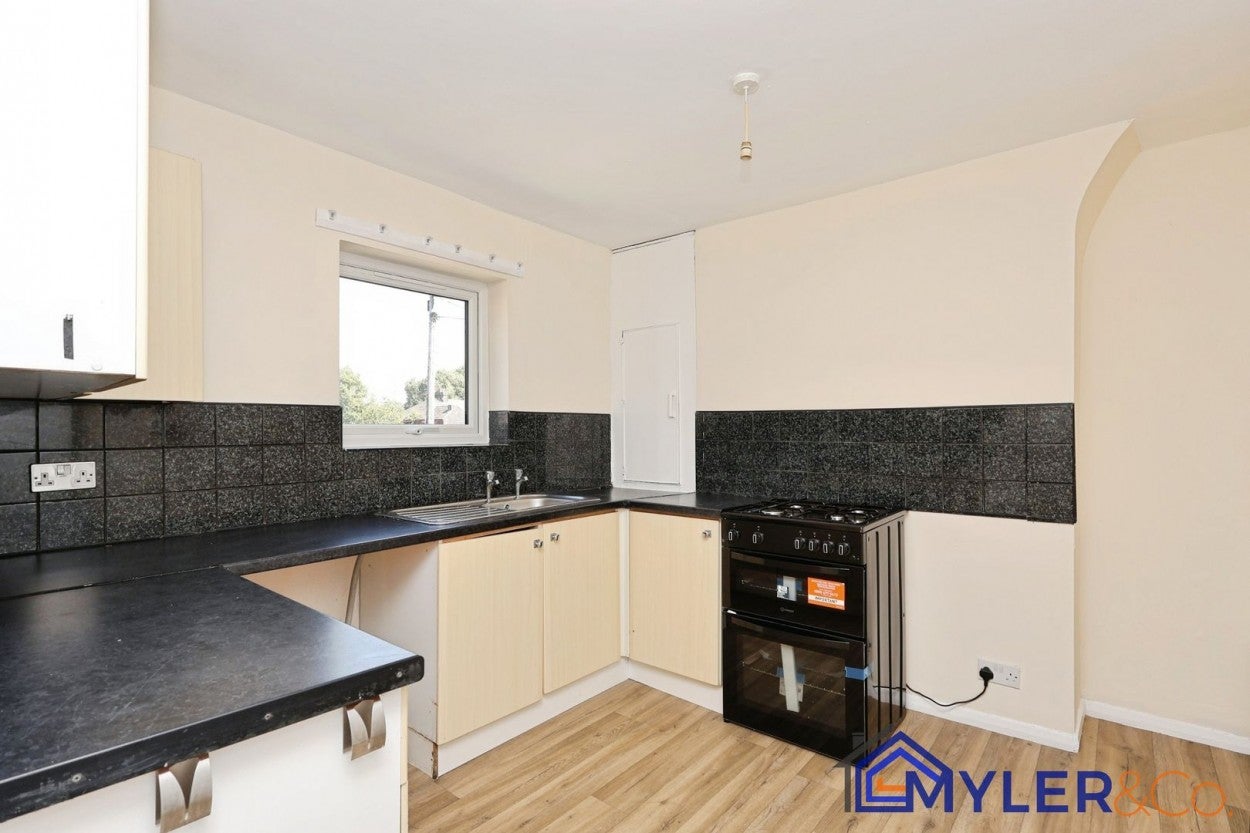Flat Albert Road in Widnes