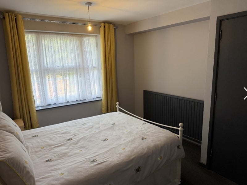 Flat Ravensdene Court in Nottingham