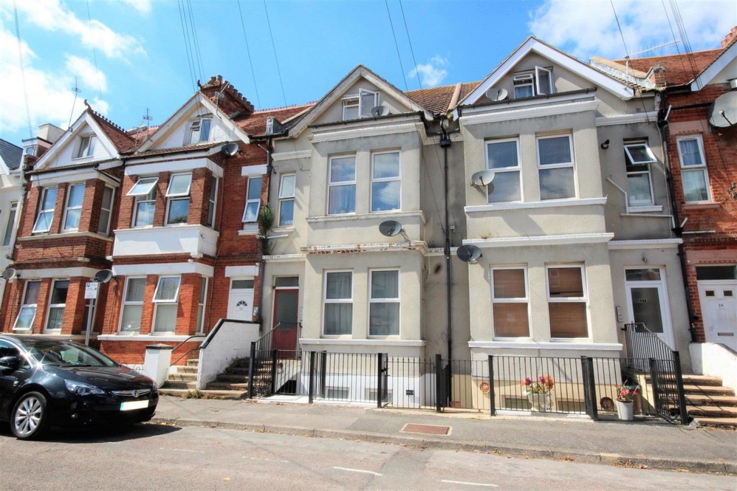 Flat Windsor Road in Bournemouth