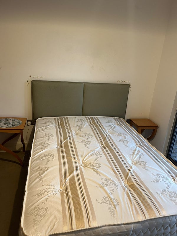Room Abbot Street in Greater London