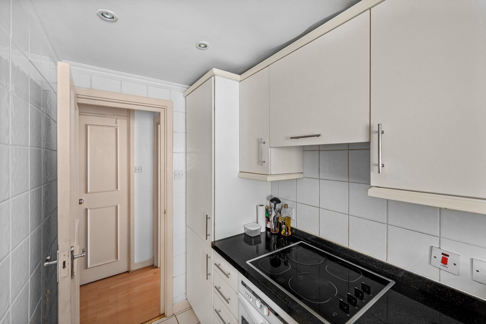 Flat Victoria Embankment in City of London